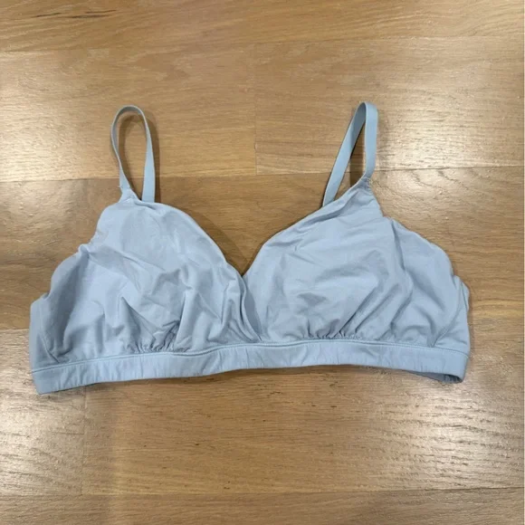 SKIMS Sky Blue Fits Everybody Triangle Bralette - Picture 1 of 3